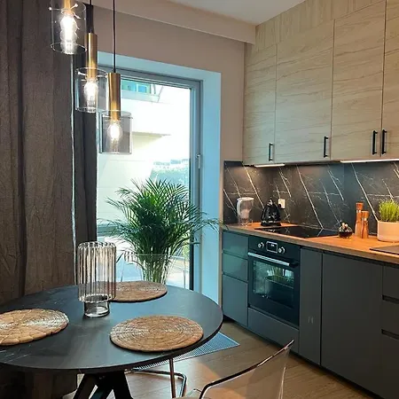 Modern Vero Yacht Park *