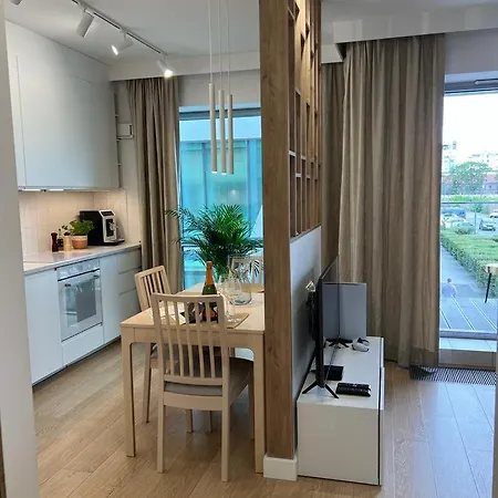 Modern Vero Yacht Park Apartamento *