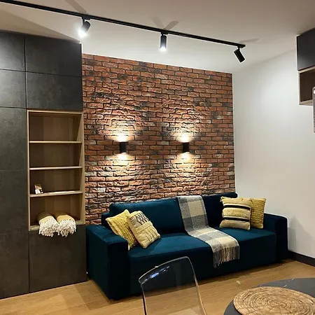 Modern Vero Yacht Park Apartment *