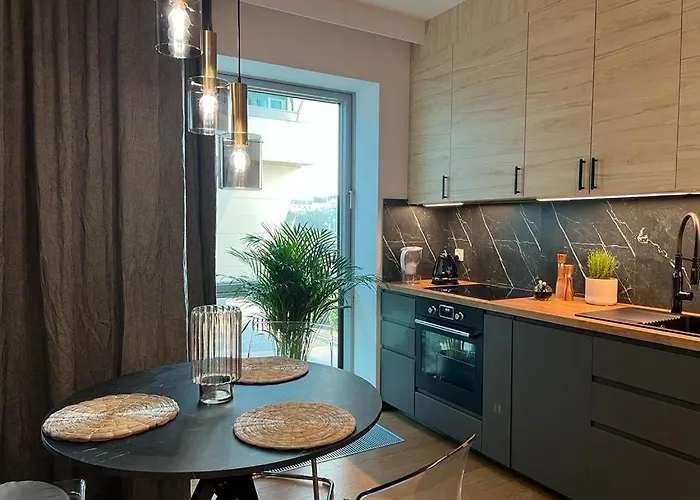 Modern Vero Yacht Park *