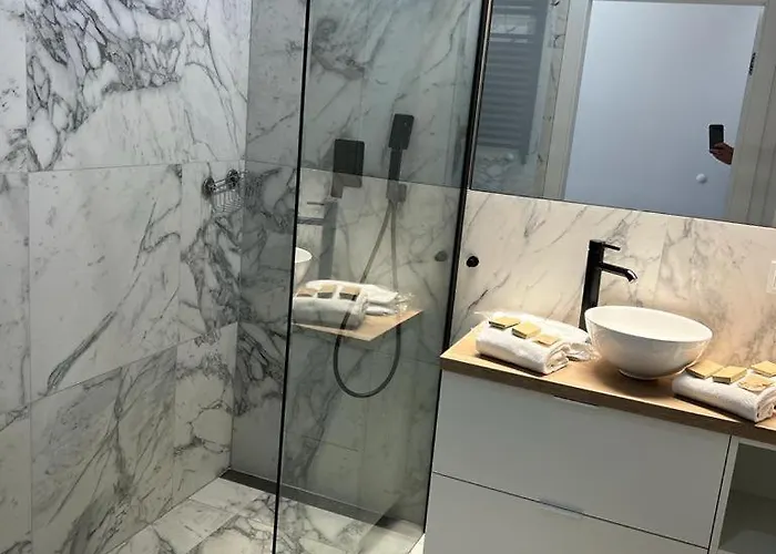 Modern Vero Yacht Park Apartman *